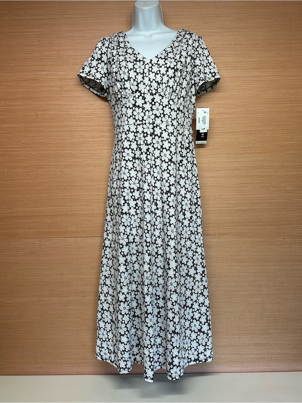 Perceptions New York Black with White Floral Midi Dress Women's Size Small